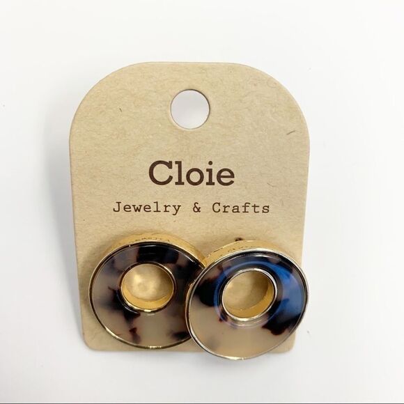 Geometric Metal Paved Acetate Round Stud Earrings - Picture 4 of 6